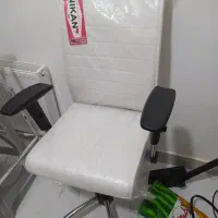 صندلی تحریر یا مدیریت