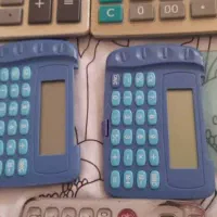 ۴عدد ماشین حساب بدون باطری