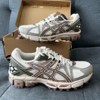 کتونی آسیکس