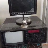 سه عدد دستگاه صوتی تصویری خاص