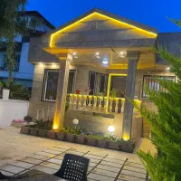 ویلا فلت مستقل250متری  نوساز کاسبی