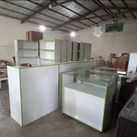 تجهیز قفسه استندی ویترینی فروشگاهی سفارشی سازی|فروشگاه و مغازه|قزوین, |دیوار