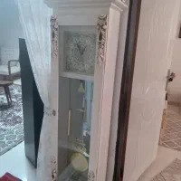 ساعت دیواری در حد نو