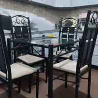 میز ناهارخوری چهار نفره