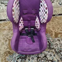 صندلی کودک خودرو