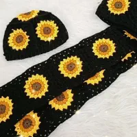 کلاه و شال گردن در رنگ دلخواه