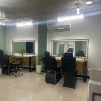 اجاره صندلی و اتاق در آموزشگاه و سالن زیبایی