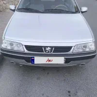 پژو 405  مدل 90. موتور 1800