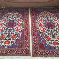 دو عدد فرش گلسرخ دستبافت