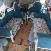 یه دست مبل ترو تمیز  تازه تعمیربه مبلغ هشت ملیون