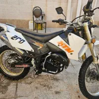 موتور تریل200فلاتKTM مدل1394سفید|موتورسیکلت|بروجن, |دیوار