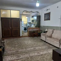 ویلایی همکف و بالا در جمهوری و اباذر غربی|فروش خانه و ویلا|قم, میرزائیه|دیوار