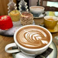 باریستا-کمک باریستا-کار در کافه|استخدام خدمات فروشگاه و رستوران|تهران, گاندی|دیوار