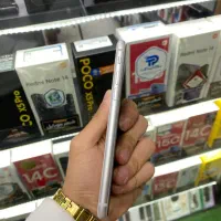 iPhone 8|موبایل|نظرآباد, شهرک سید جمال الدین|دیوار