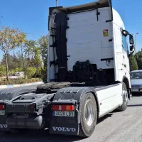 اف اچ ۵۰۰ مدل ۲۰۲۰|خودرو سنگین|اصفهان, آبشار|دیوار