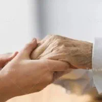 استخدام پرستار نگهداری از سالمند