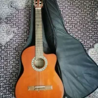 گیتارEs27-Ventura کره ای