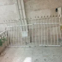 نرده  حفاظ اهنی دیوار