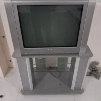 تلویزیون سونی۲۹ با میز