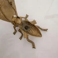 مجسمه یا زیرسیگاری برنجی|کلکسیون اشیاء عتیقه|هشتگرد, هیو|دیوار