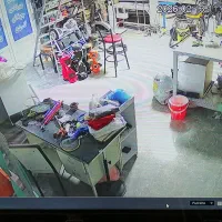 یک نفر جوشکاروفنی کار واچاربدست