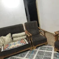 مبل۶نفره باعسلی وجلومبلی سالم ومحکم