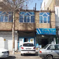 ملک ۱۴۰ متری طلاب حاشیه وحید ۶ دانگ