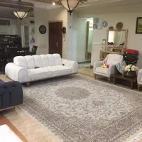 واحد 111 متری خوش لوکیشن