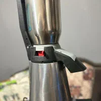 آیس کراشر(یخ خوردکن) vema