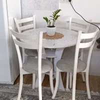 میز غذاخوری