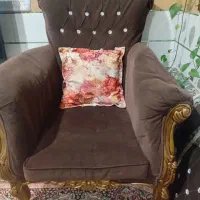 مبلمان سلطنتی تمیز