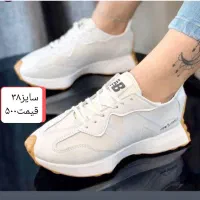 کتونی های فروشگاه همگی نو قیمت مفت مفت فقط ۵۰۰|کیف، کفش، کمربند|میانه, |دیوار