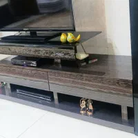 میز تلویزیونی