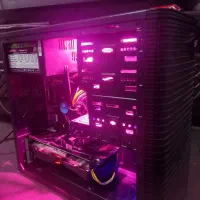 گیمینگ درحدنو DDR4 گرافیک DDR5 4 هارد 1000|رایانه رومیزی|شیراز, محراب|دیوار