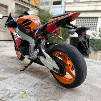 cbr 1000|موتورسیکلت|تهران, زرگنده|دیوار