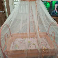 گهواره وکریر وتشک بازی