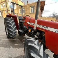 تراکتور|خودرو سنگین|دیواندره, |دیوار