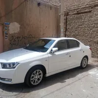 دنا پلاس اتوماتیک، مدل ۱۴۰۲
