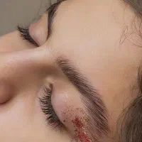 اکستنشن مژه و مو در پرند (آموزش و خدمات تخصصی)