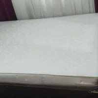 تخت دو نفره به همراه تشک و رو تختی و بالشت روتختی|تخت و سرویس خواب|فولادشهر, B6|دیوار