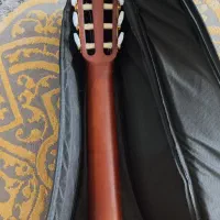 گیتار یاماها c70 اصل اندونزی|گیتار، بیس، امپلیفایر|صدرا-فارس, فاز ۱|دیوار