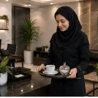 استخدام آبدارچی خانم