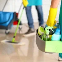 شرکت خدماتی نظافتی پویشگر نوین