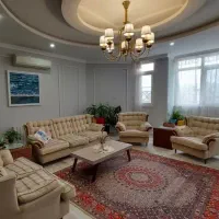 92متر-آسانسور-دار-تک-واحدی-سالن-پرده-خور-جی