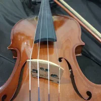 ویولن|ویولن|ورامین, شهرک فجر|دیوار