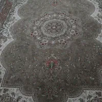 فرش ۷۰۰ شانه نگین مشهد