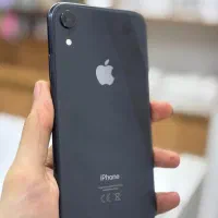 آیفون xr تمیز