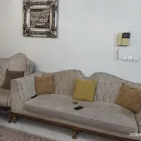 مبل هشت نفره همراه میز وسط