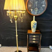 آباژور کنارسالنی کاکتوس|چراغ خواب و آباژور|ارومیه, |دیوار