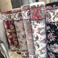 کناره فرش افشان فروشگاه تندیس ۳۰۳۰|فرش|قم, شاه ابراهیم|دیوار